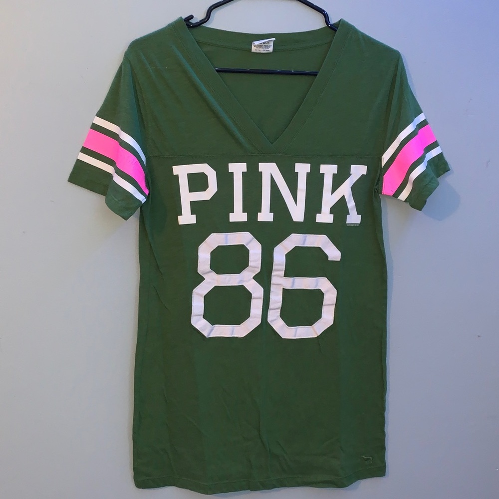 Vs shirt